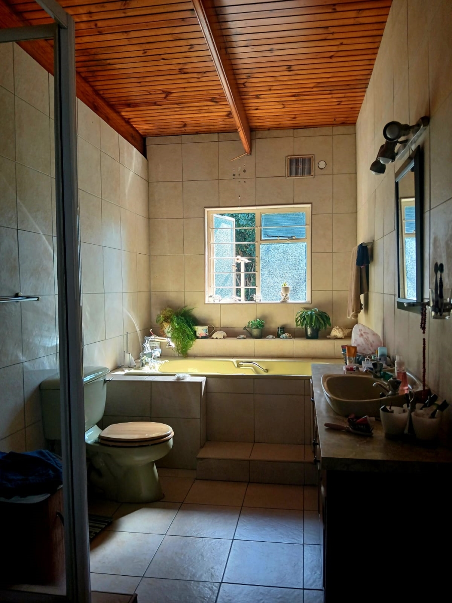 4 Bedroom Property for Sale in West Bank Eastern Cape